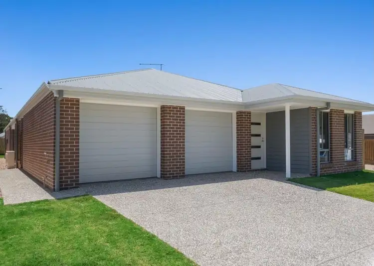 Main view of Homely house listing, 2/37 Bishampton Circuit, Logan Reserve QLD 4133