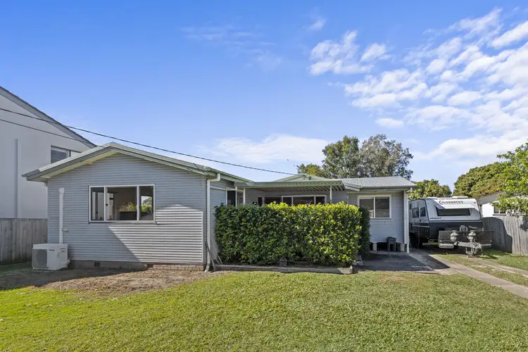 316 Elizabeth Avenue, Clontarf QLD 4019