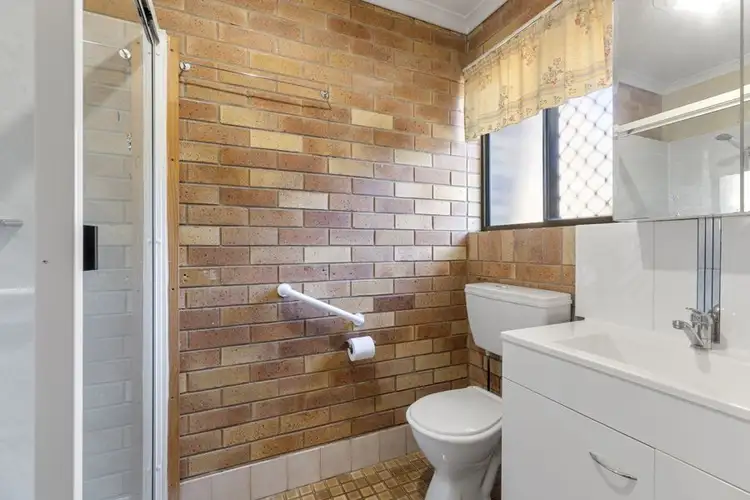 Fifth view of Homely unit listing, Unit 6 - 4 Leonard Street, Southside QLD 4570