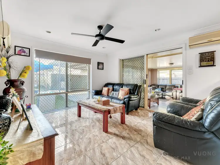 Sixth view of Homely house listing, 19 Gecko Pl, Doolandella QLD 4077