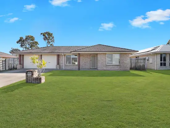 Second view of Homely house listing, 37 Gunsynd Way, Point Vernon QLD 4655
