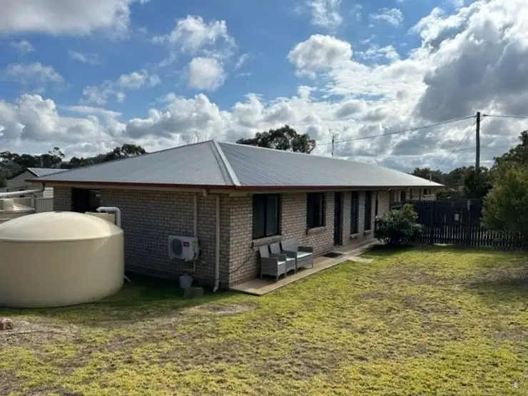 3 Micale Lane, Glen Aplin QLD 4381