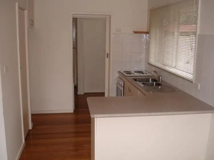 1/27 Victoria Avenue