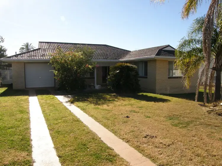 42 Palmer Street East, Murgon QLD 4605