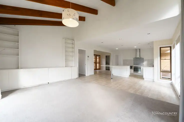 Sixth view of Homely house listing, 20 Balgownie Drive, Armidale NSW 2350