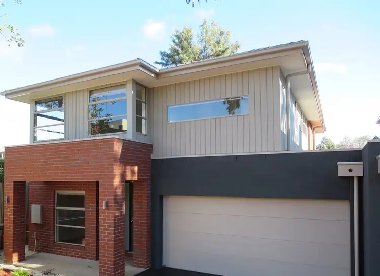 2/4 Ailsa Court, Balwyn North VIC 3104