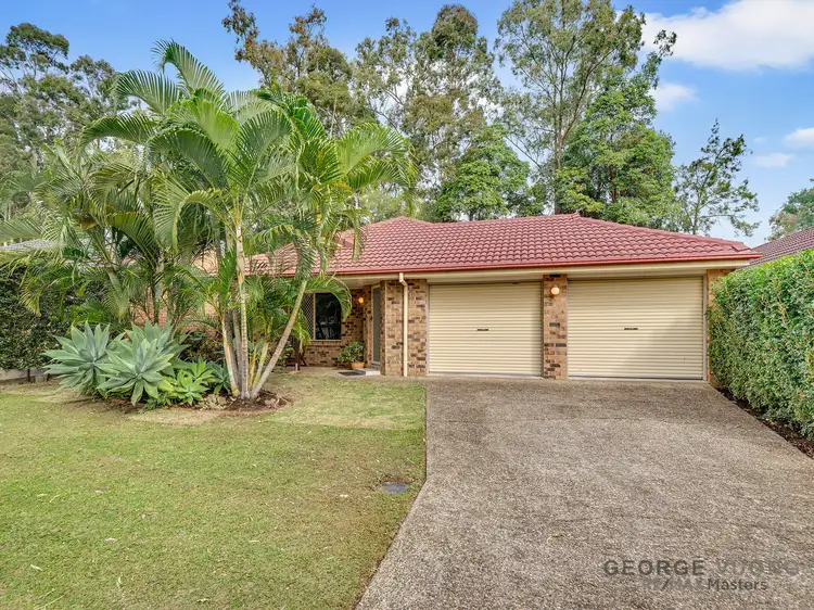 33 Clarendon Cct, Forest Lake QLD 4078
