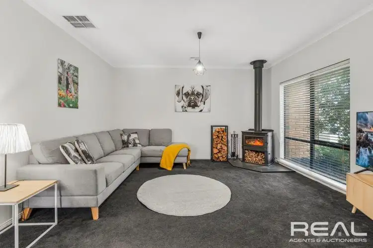 Fifth view of Homely house listing, 11 Gonis Circuit, Evanston Gardens SA 5116