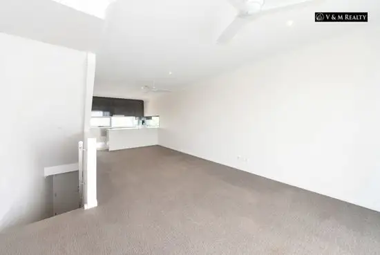 Fourth view of Homely townhouse listing, 54/5074 Emerald Island Drive, Carrara QLD 4211