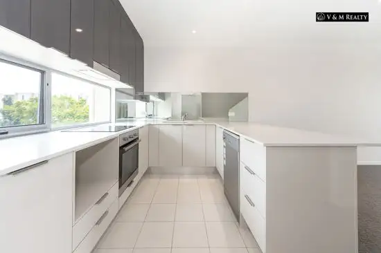Sixth view of Homely townhouse listing, 54/5074 Emerald Island Drive, Carrara QLD 4211
