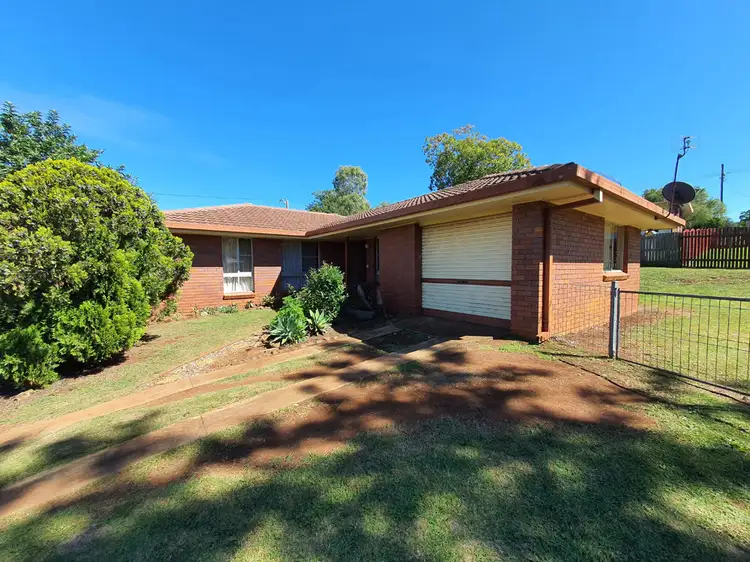 2 Orlando Court, Wilsonton Heights QLD 4350