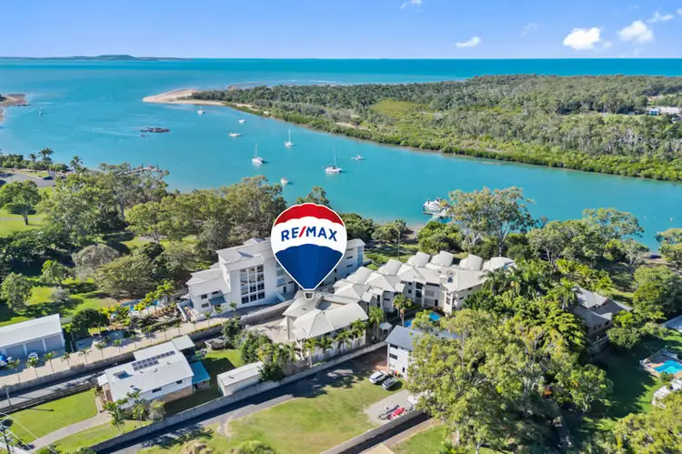 7/8A Wyndham Avenue, Boyne Island QLD 4680