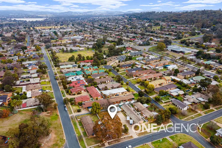 12 SHERWOOD AVENUE, Kooringal NSW 2650