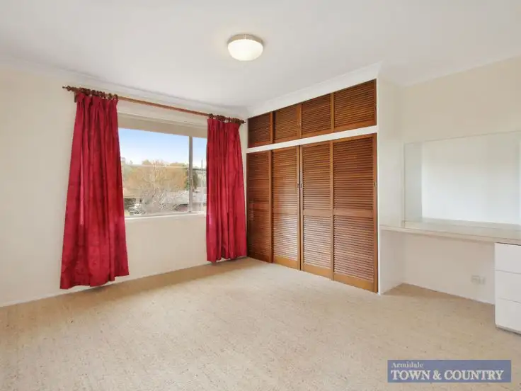 Fifth view of Homely house listing, 10 Simpson Avenue, Armidale NSW 2350