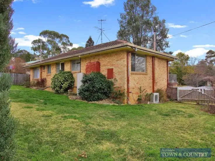 Sixth view of Homely house listing, 10 Simpson Avenue, Armidale NSW 2350
