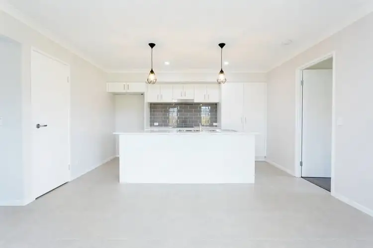 Sixth view of Homely unit listing, 3b Kaytons Street, Drayton QLD 4350