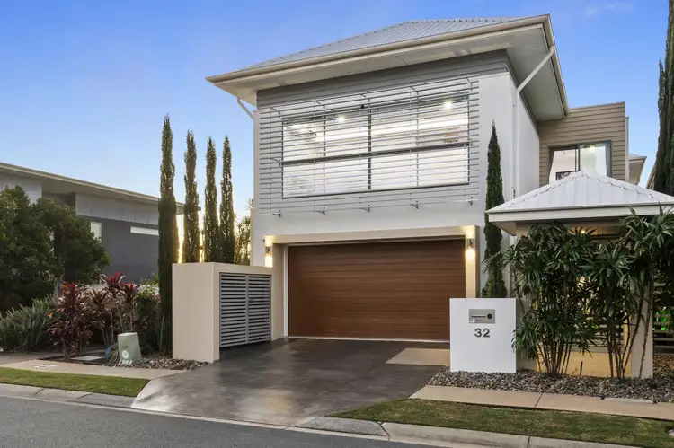 Second view of Homely house listing, 32 Onshore Place, Helensvale QLD 4212