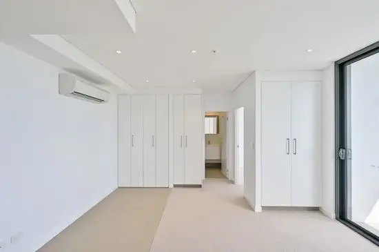 Third view of Homely apartment listing, 20808/320 Macarthur Avenue, Hamilton QLD 4007
