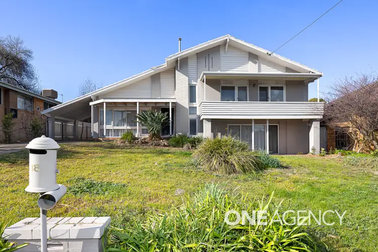 18 WHITE AVENUE, Kooringal NSW 2650