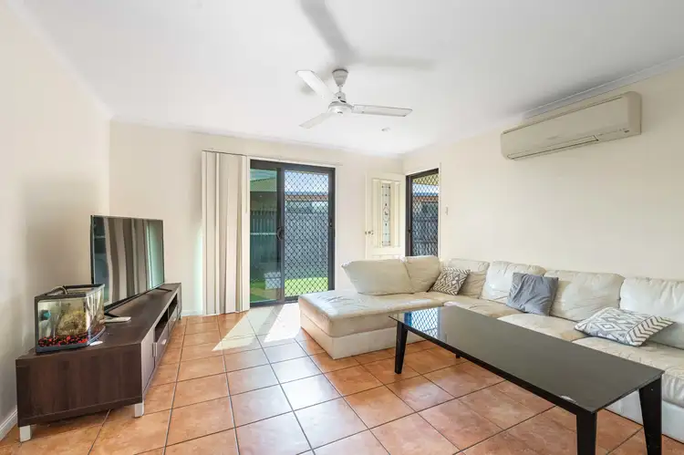 Second view of Homely unit listing, 4/14 Raleigh Street, Ooralea QLD 4740