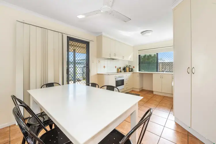 Third view of Homely unit listing, 4/14 Raleigh Street, Ooralea QLD 4740