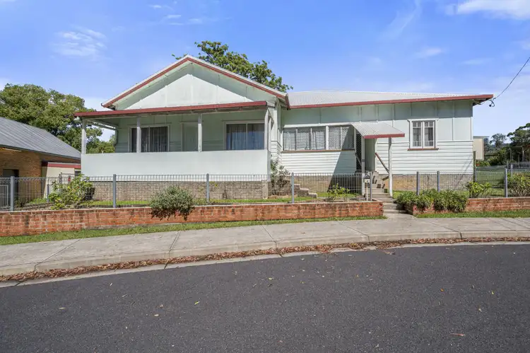 4 Andren Close, Bonville NSW 2450