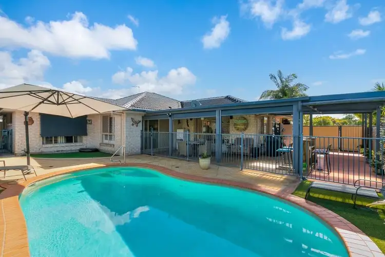 6 Glebe Place, Banora Point NSW 2486