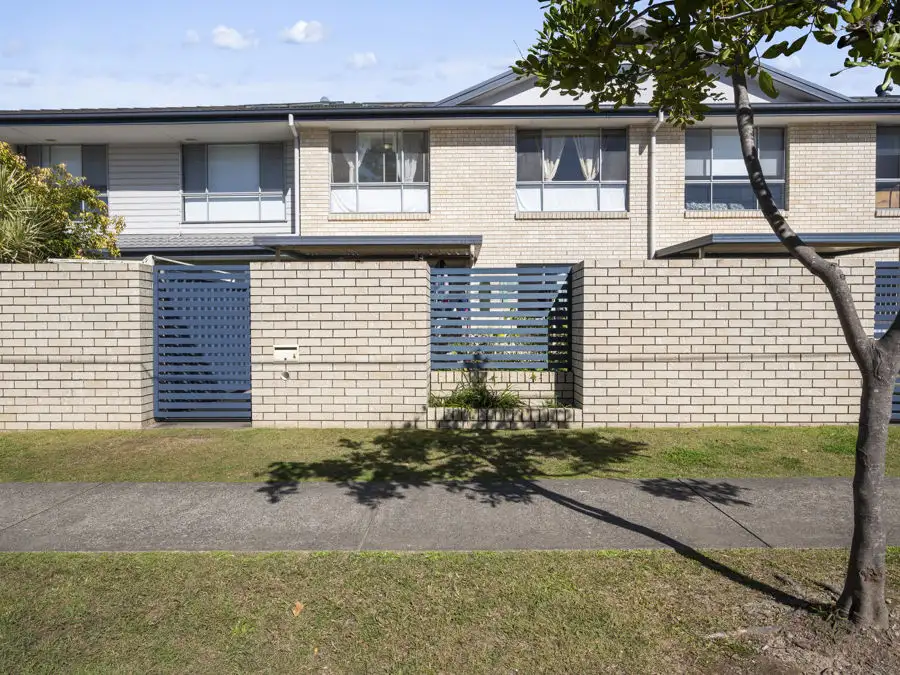 Main view of Homely townhouse listing, 4/24 Azalea Avenue, Coffs Harbour NSW 2450