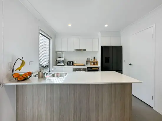 Fifth view of Homely townhouse listing, 10/15 Mayfair Street, Doolandella QLD 4077