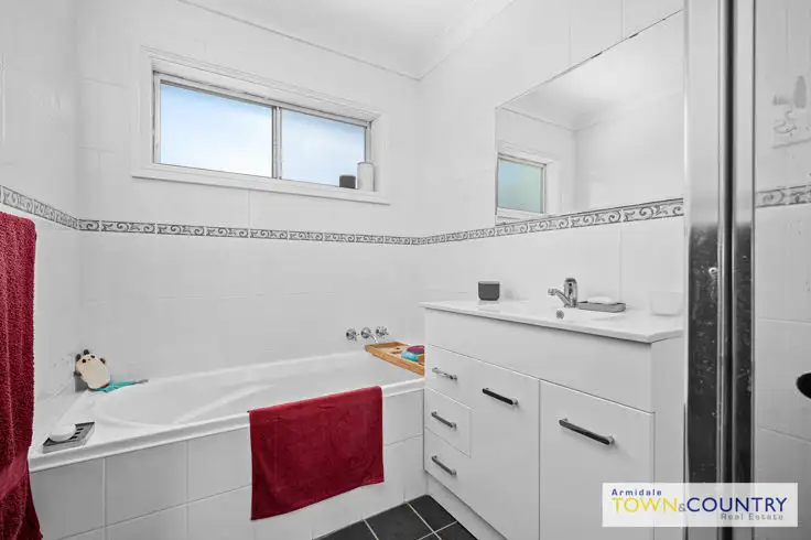 Fifth view of Homely house listing, 31 Bowman Avenue, Armidale NSW 2350