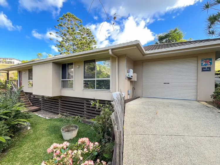1/95a James Small Drive, Korora NSW 2450