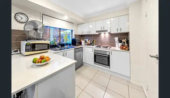 Sixth view of Homely townhouse listing, 36 20 Kianawah Road South, Manly West QLD 4179