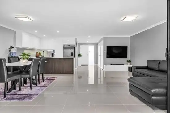 Fifth view of Homely townhouse listing, 4/105-109 Barbaralla Drive, Springwood QLD 4127