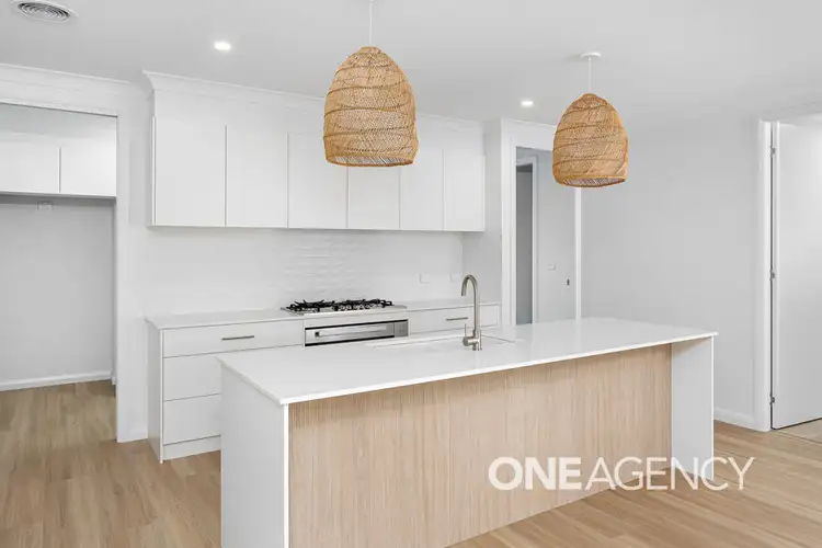 Fifth view of Homely villa listing, 22 BENNELONG CRESCENT, Lloyd NSW 2650