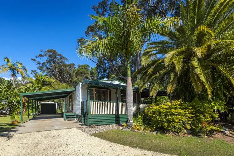 11 Paradise Court, Darlington Beach, Arrawarra NSW 2456