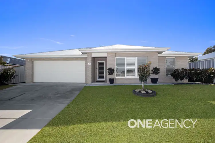 2 WIVEON STREET, Gobbagombalin NSW 2650