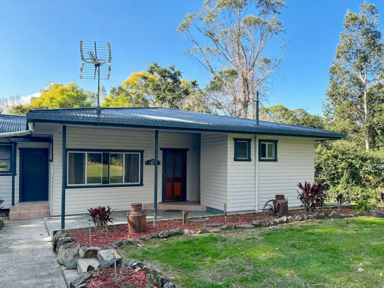 163 Orara Way
