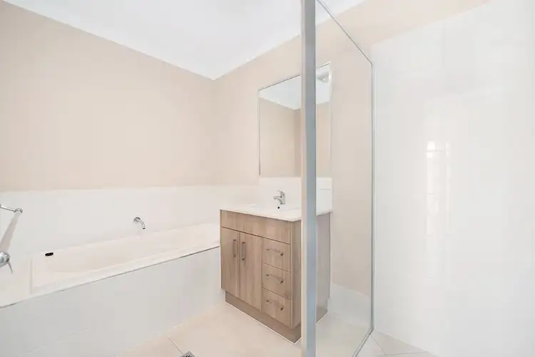 Fifth view of Homely unit listing, 2/51 Shelby Street, Glenvale QLD 4350