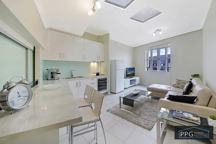 111/1 Phillip Street