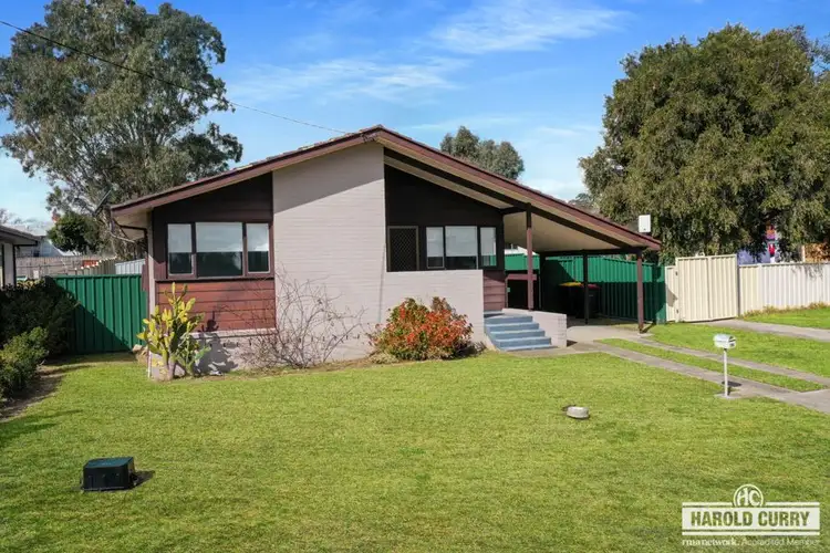 63 Logan Street, Tenterfield NSW 2372
