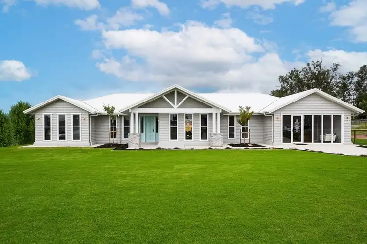 Second view of Homely house listing, 2 Sundew Crescent, Kensington Grove QLD 4341