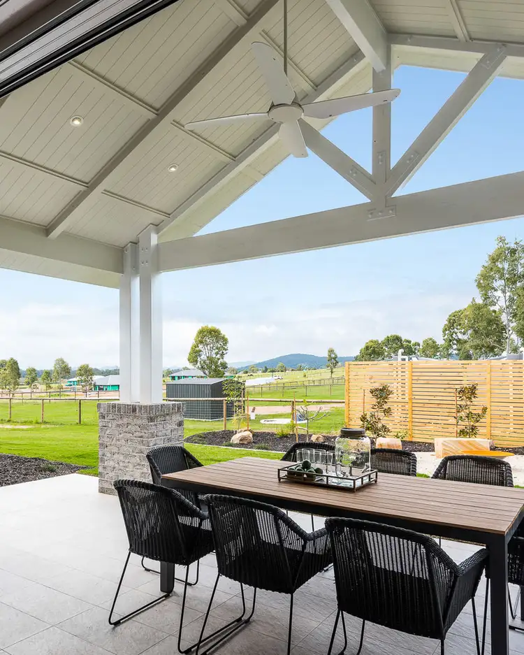 Fifth view of Homely house listing, 2 Sundew Crescent, Kensington Grove QLD 4341