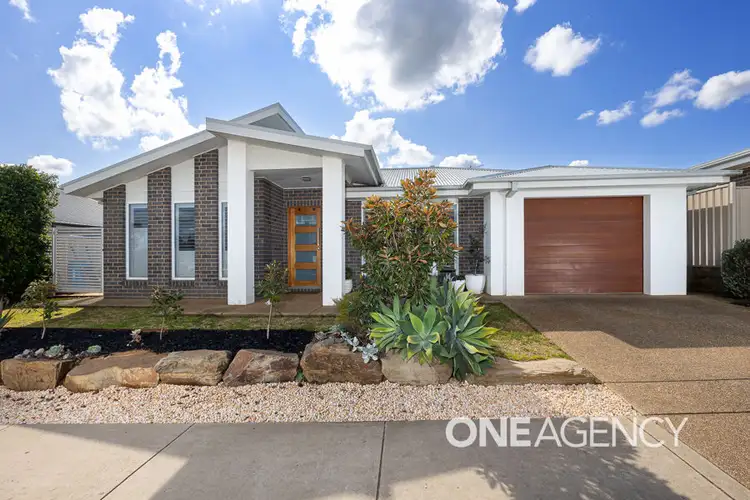 14 COOTAMUNDRA BOULEVARDE, Gobbagombalin NSW 2650