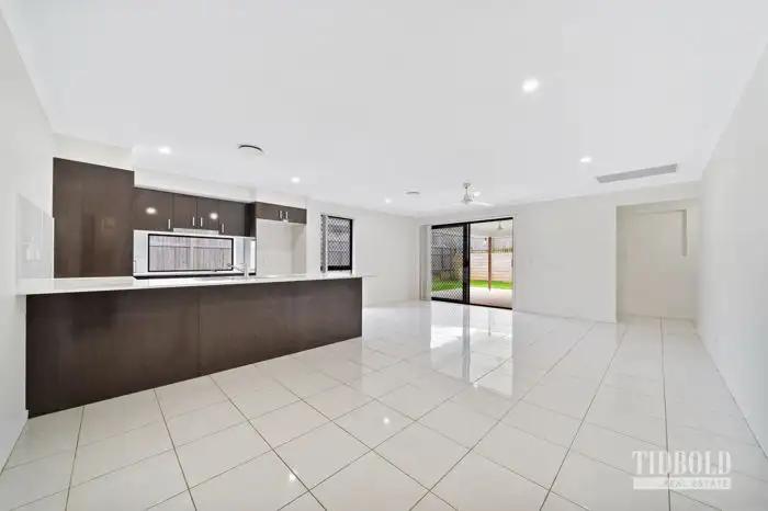 Fourth view of Homely house listing, 35 Majestic Circuit, Thornlands QLD 4164