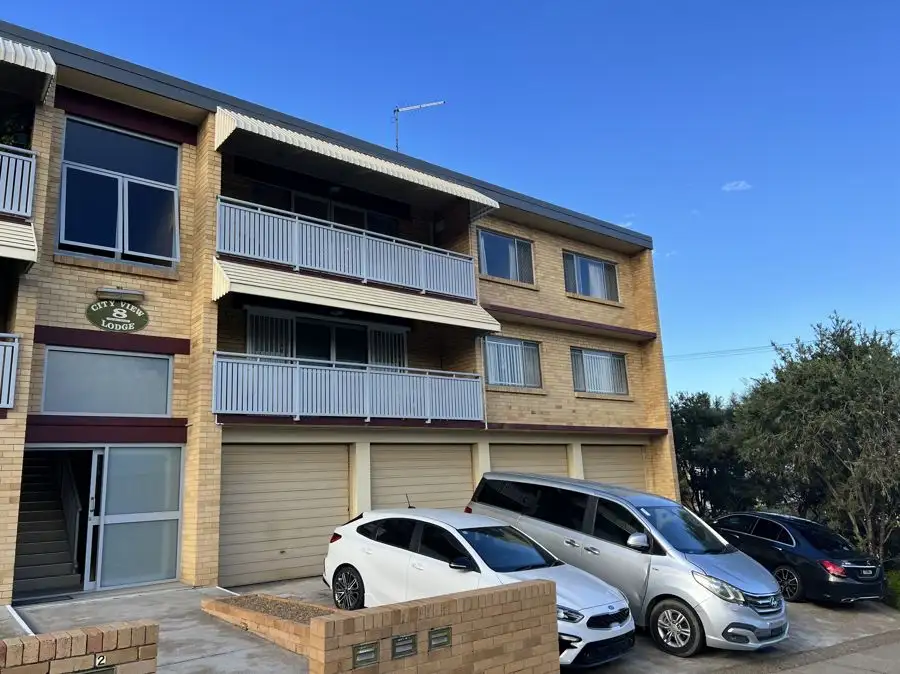 Main view of Homely unit listing, 4/8 Noela St, Coorparoo QLD 4151