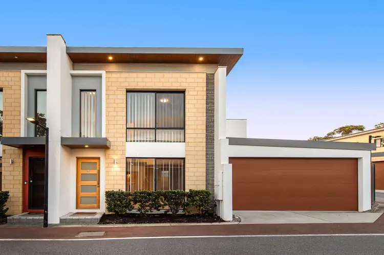 Main view of Homely townhouse listing, 26/22 Rinaldo Crescent, Coolbellup WA 6163