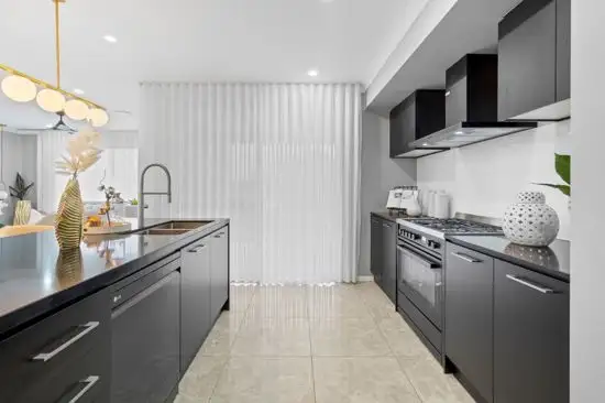 Sixth view of Homely house listing, 8 Levoh Street, Rochedale QLD 4123