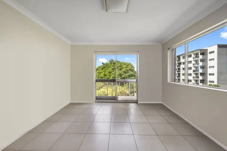 Third view of Homely unit listing, 4/109 Wallace Street, Chermside QLD 4032