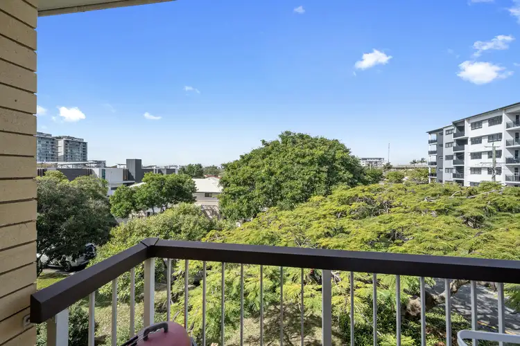 Sixth view of Homely unit listing, 4/109 Wallace Street, Chermside QLD 4032