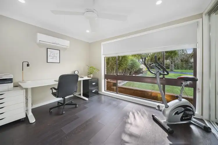 Fifth view of Homely house listing, 6 Shiraz Place, Eschol Park NSW 2558